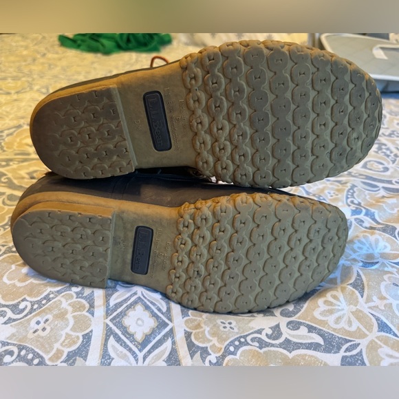 Bean Boots - Picture 3 of 7